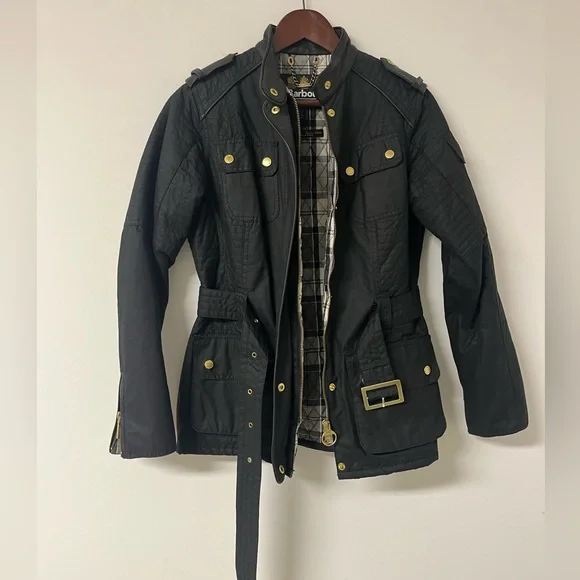 Authentic Barbour Belted Waxed Jacket - Black - Leather Trim Sz US 8 UK 12 - Picture 6 of 14
